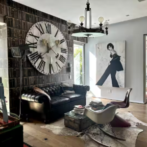 1-Bedroom Sanctuary on Clifton Road