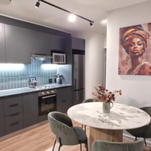 The Newinbosch Curator | Sustainable Luxury in the Heart of the Winelands